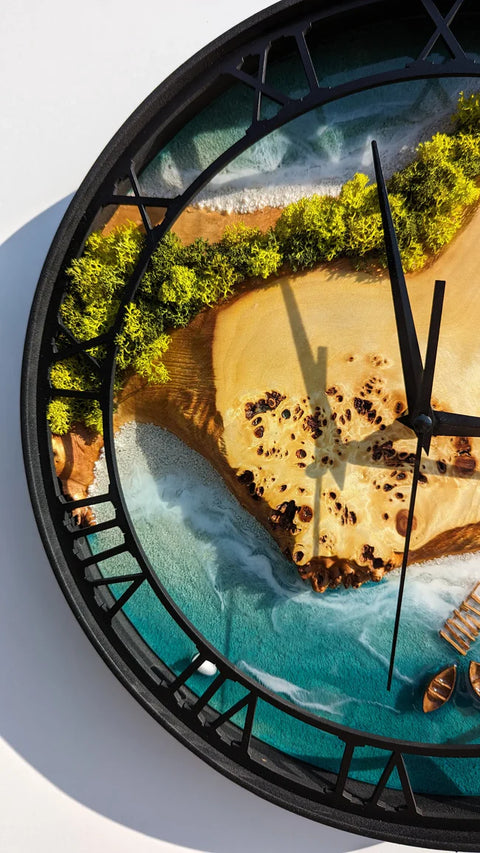 Moss Wood Wall Clock, Metal and Wooden Wall Clock, Wooden Wall Clock & Moss Wall Art, Epoxy Resin Clock, Preserved Stabilized Moss